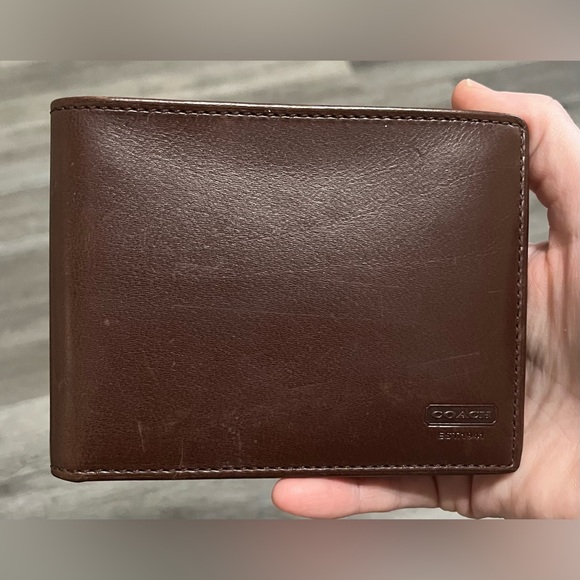 Coach Water Buffalo Vintage Wallet! - Picture 3 of 12